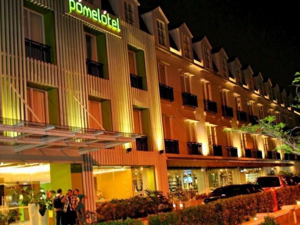 Pomelotel Patra Kuningan Jakarta Bagian luar foto