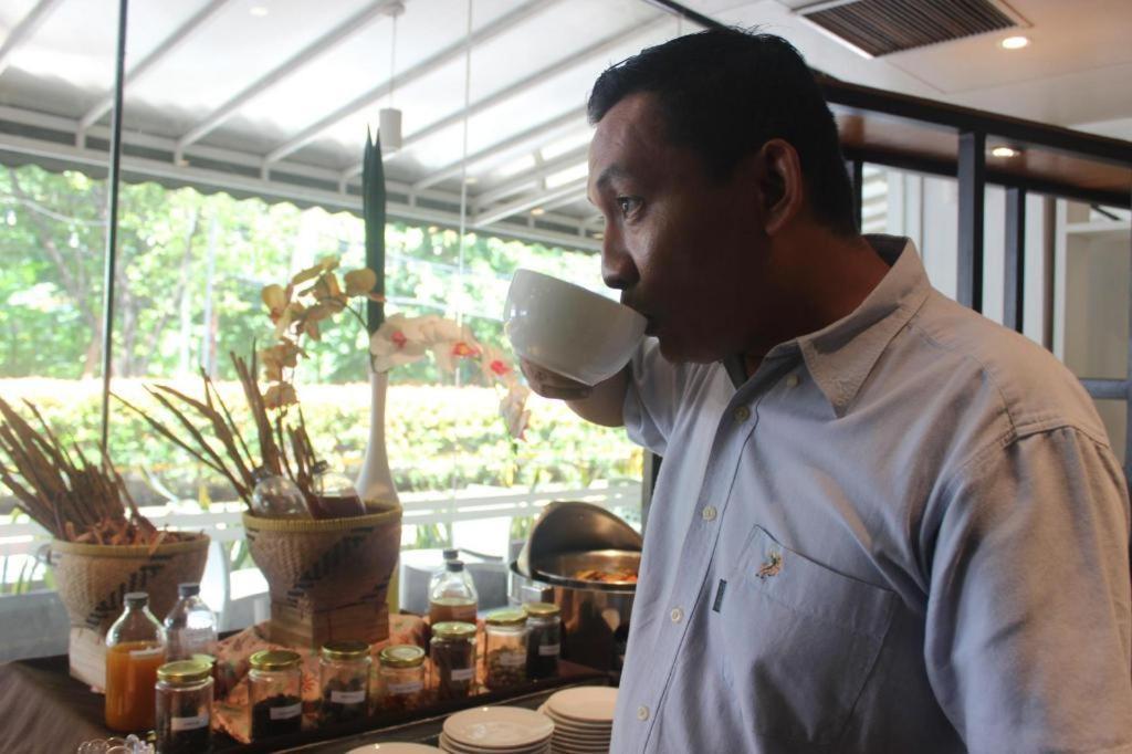 Pomelotel Patra Kuningan Jakarta Bagian luar foto